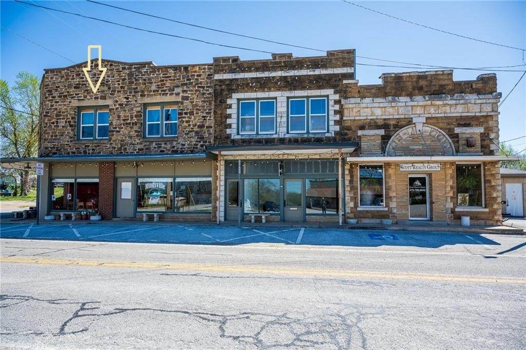 4304 Main - Photo 1