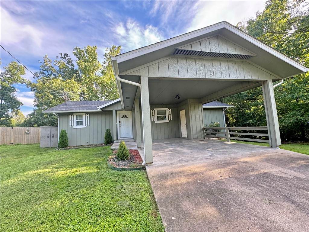 5 Dunholme Drive - Photo 1