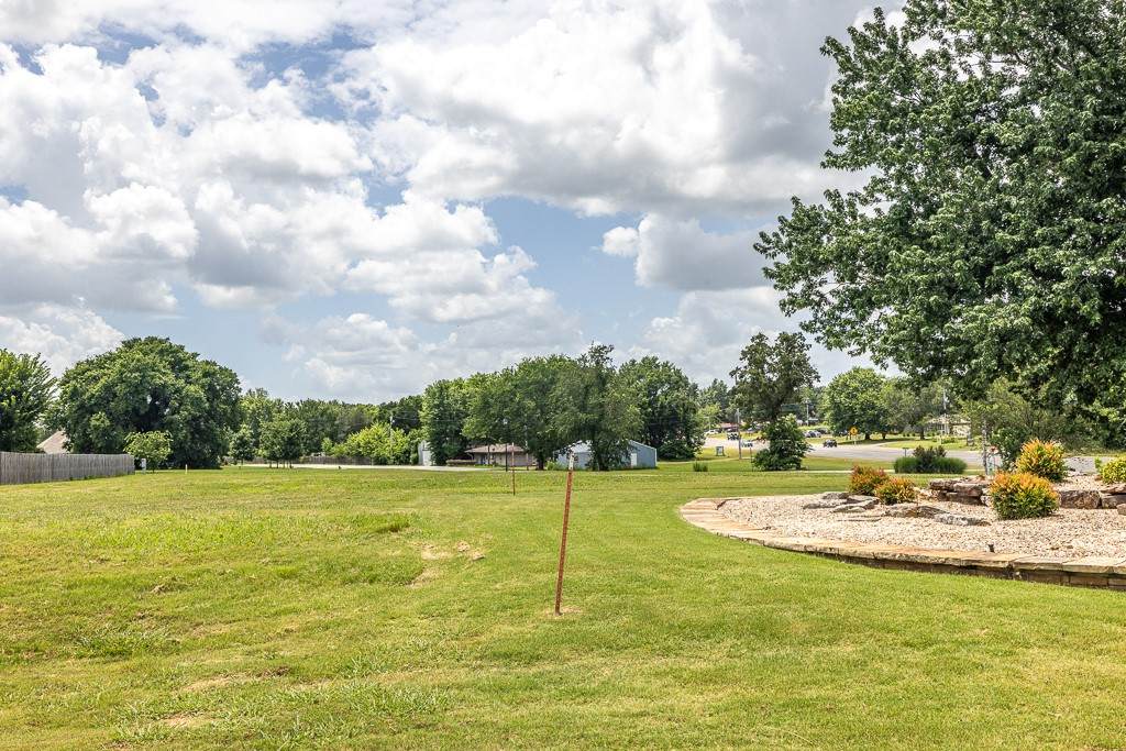 https://bt-photos.global.ssl.fastly.net/arkansas/orig_boomver_1_1313771-2.jpg