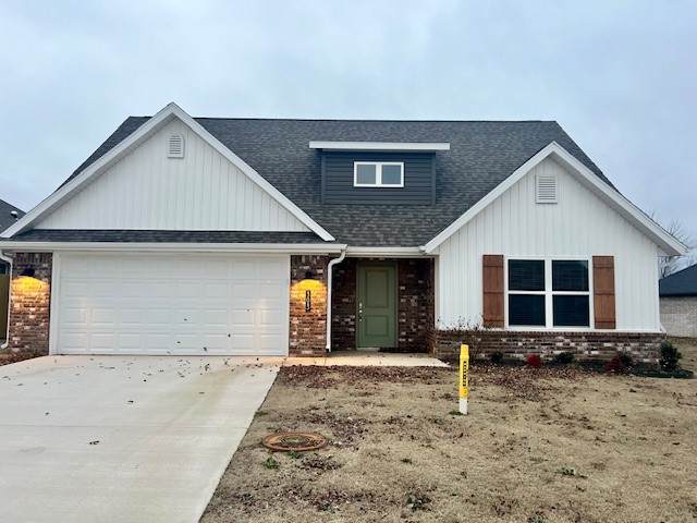 303 Pennington Avenue - Photo 1