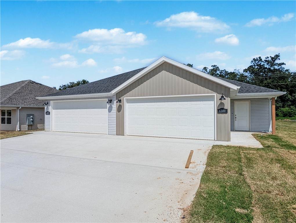 6401 & 6403 Kathleen Street - Photo 1