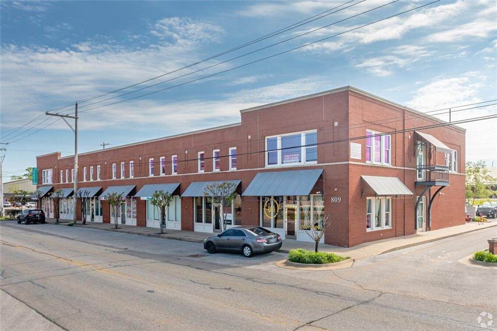 809 A Street - Photo 1