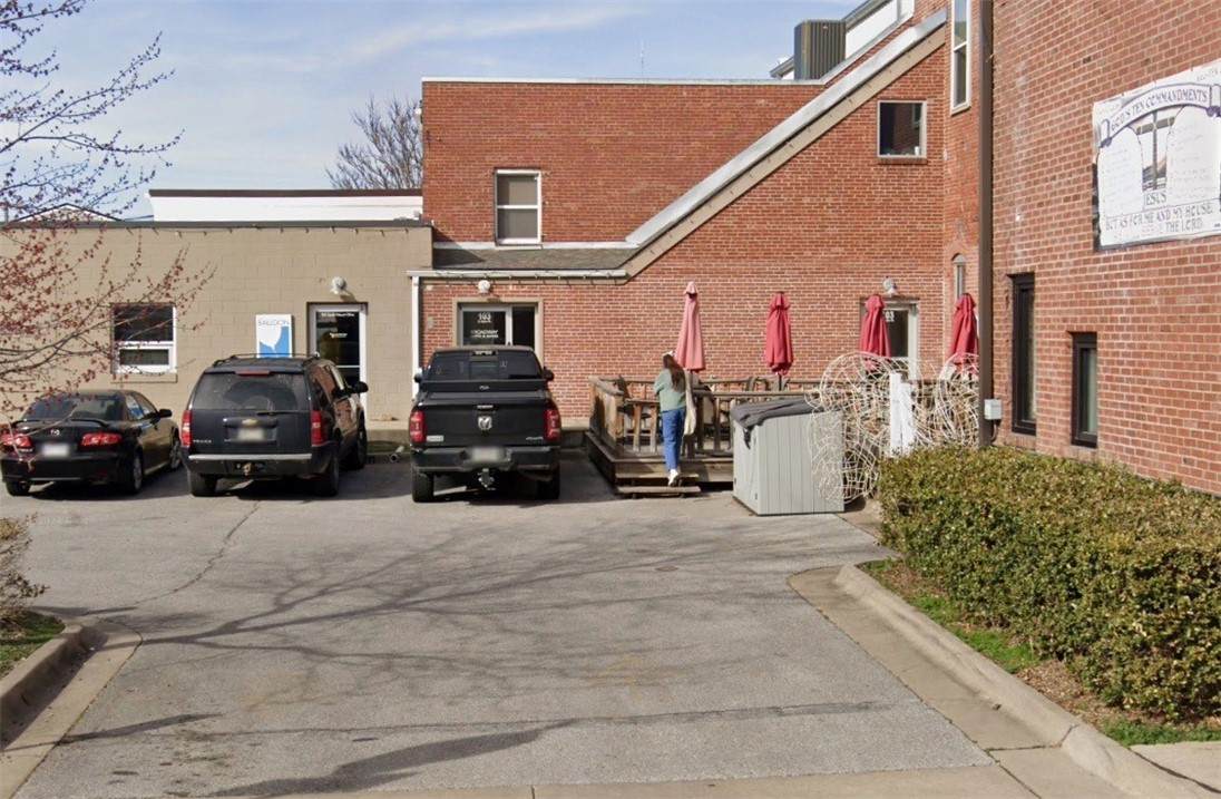 103 Alpine Street - Photo 1