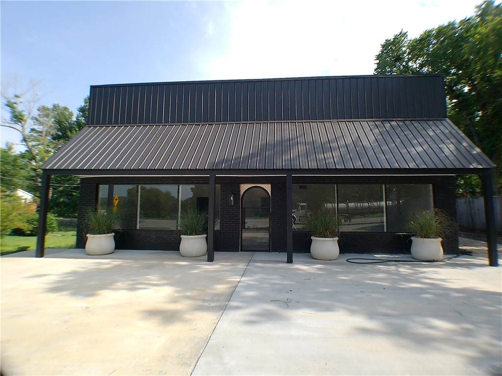 1934 Huntsville Road - Photo 1
