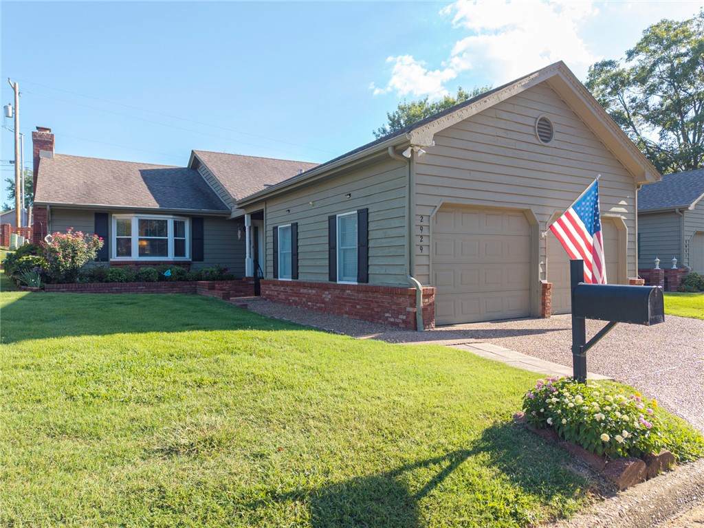 2929 Gary Street - Photo 1