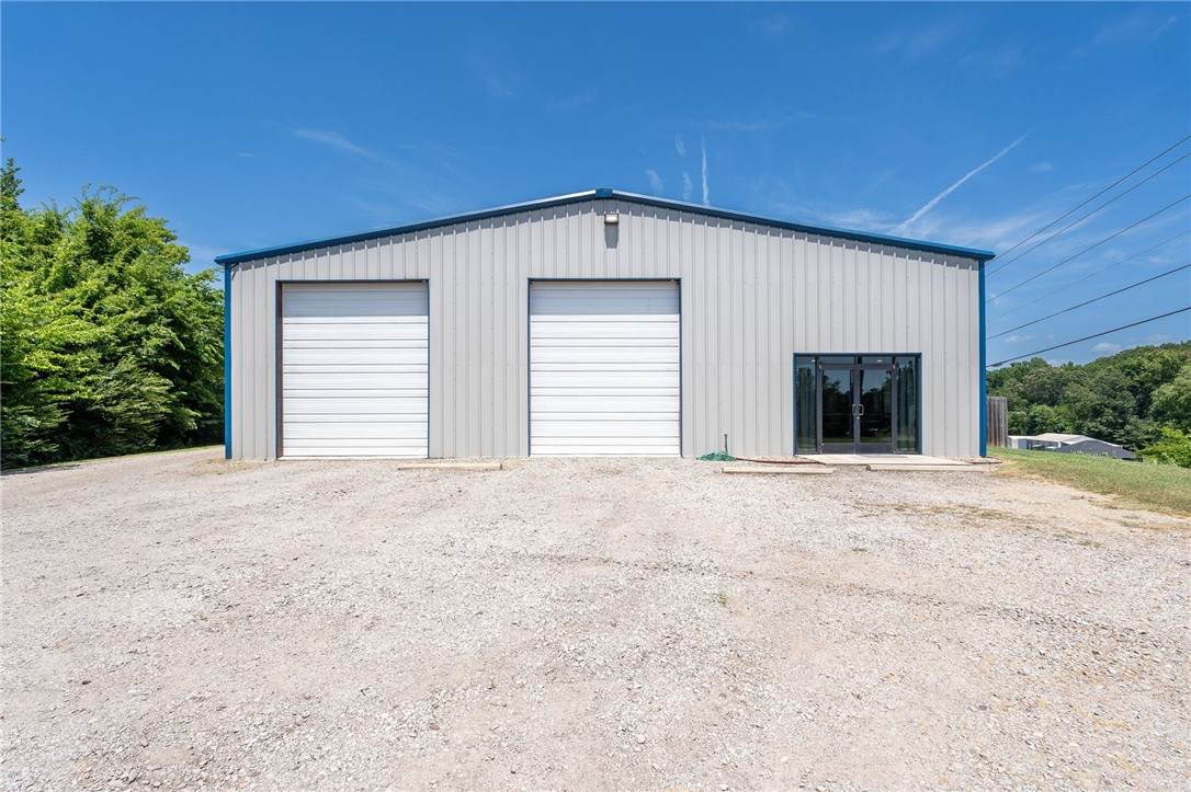 8353 71 Highway - Photo 1