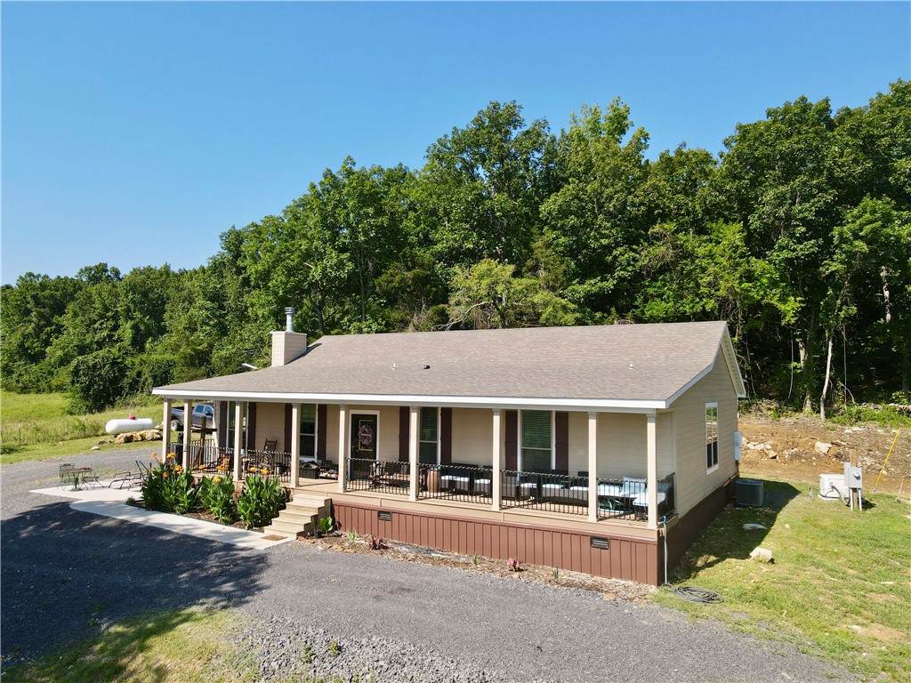 2172 Wiley's Cove Road - Photo 1