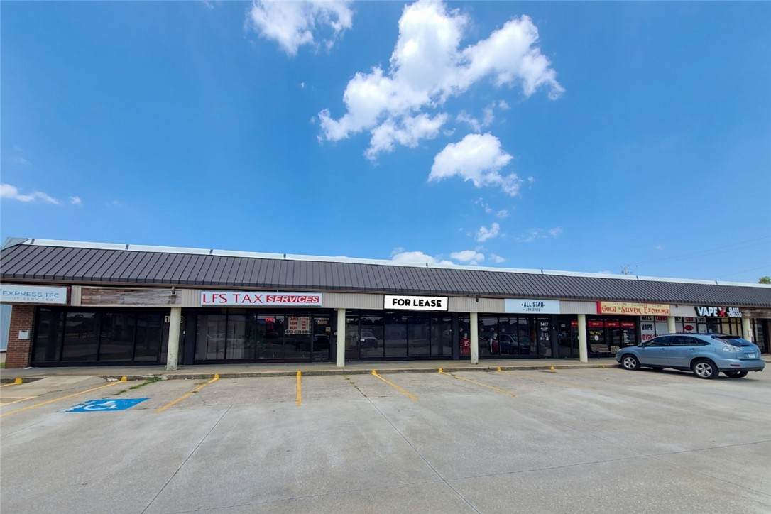 1419 Walnut Street - Photo 1