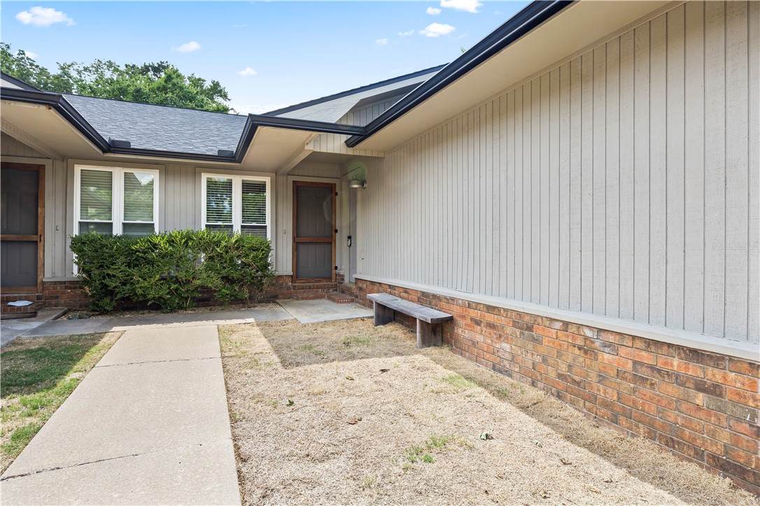 1987 Wilkins Place - Photo 1