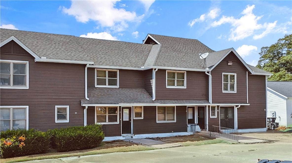 11 Green Meadow Lane - Photo 1