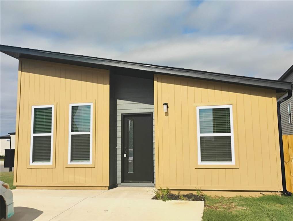 951 Reading Railroad Lane - Photo 1