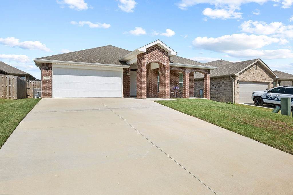 6007 Hoover Street - Photo 1