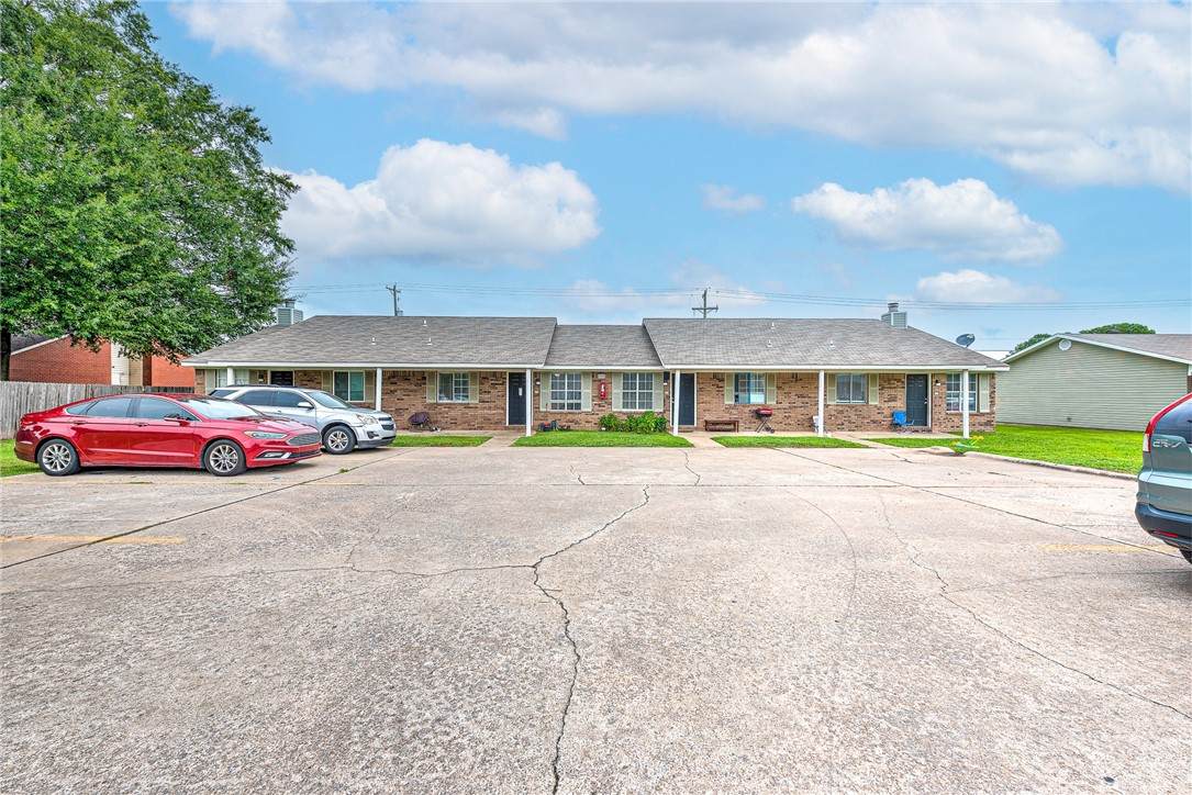 2008 A,B,C,D Kim Avenue - Photo 1