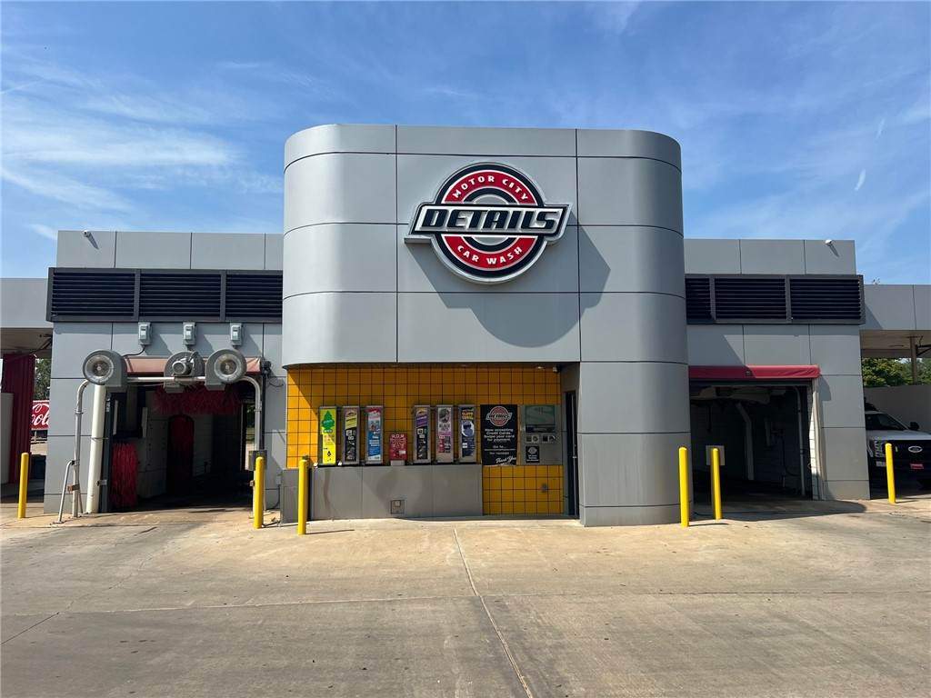 1916 Butterfield Coach Road - Photo 1