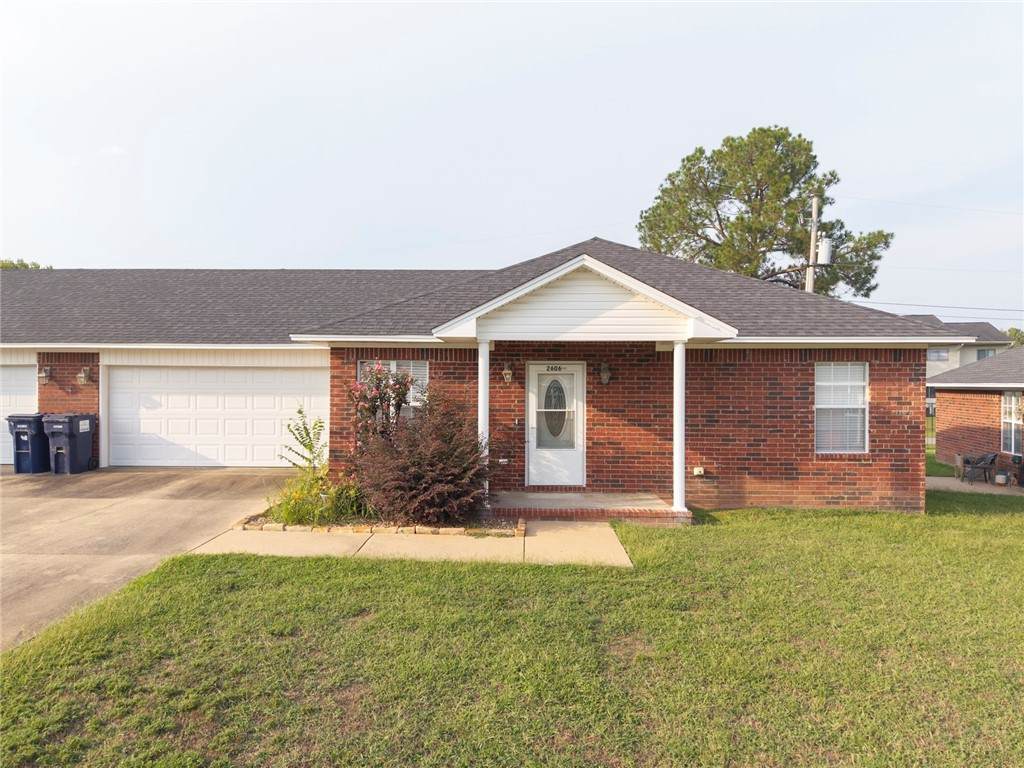 2606 C Court - Photo 1