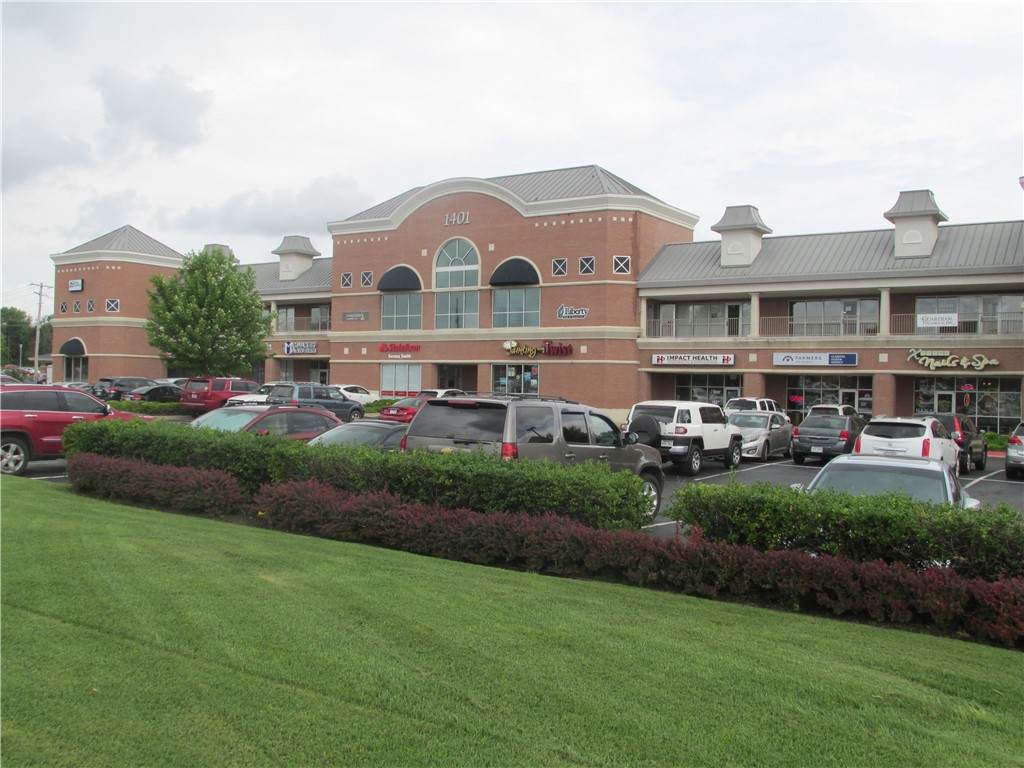 1401 Walton Boulevard - Photo 1