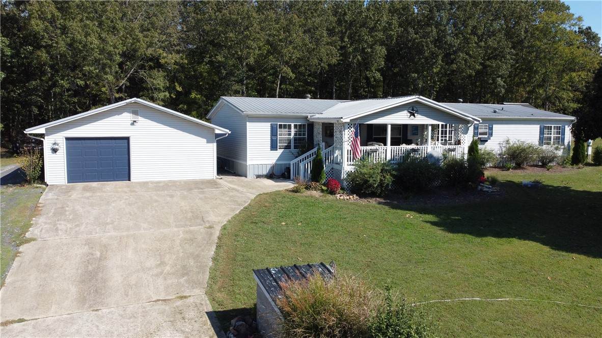 214 Eclipse Road - Photo 1