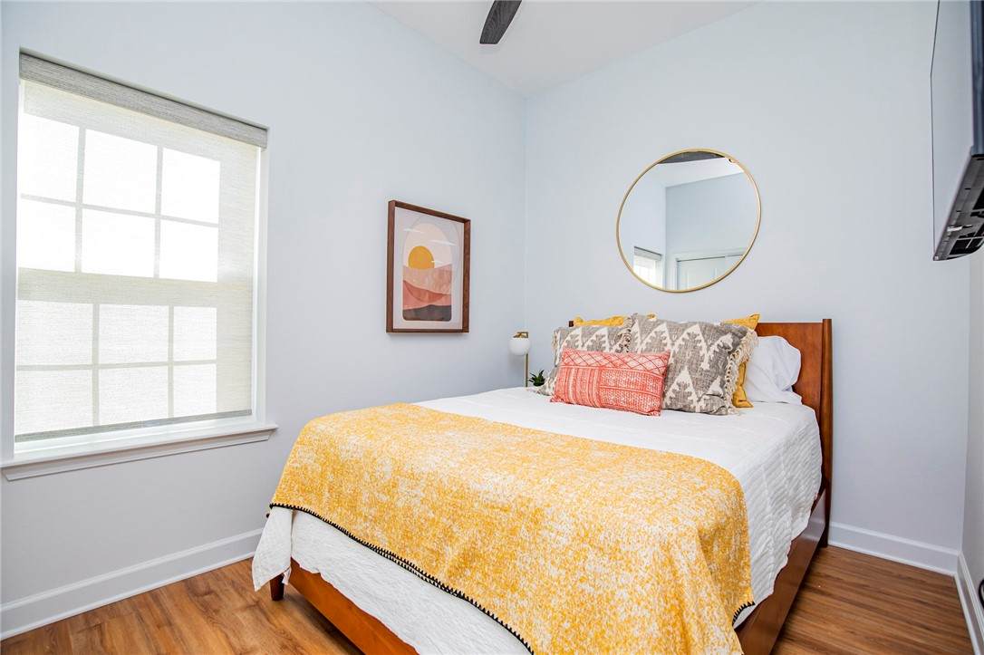 904 Garland Avenue - Photo 1