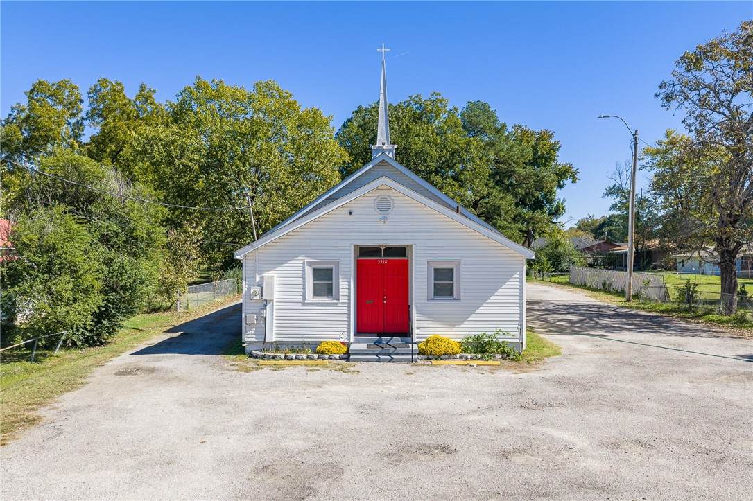 3918 50th Street - Photo 1