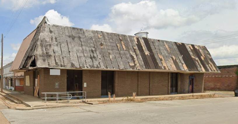 100 Ozark Avenue - Photo 1