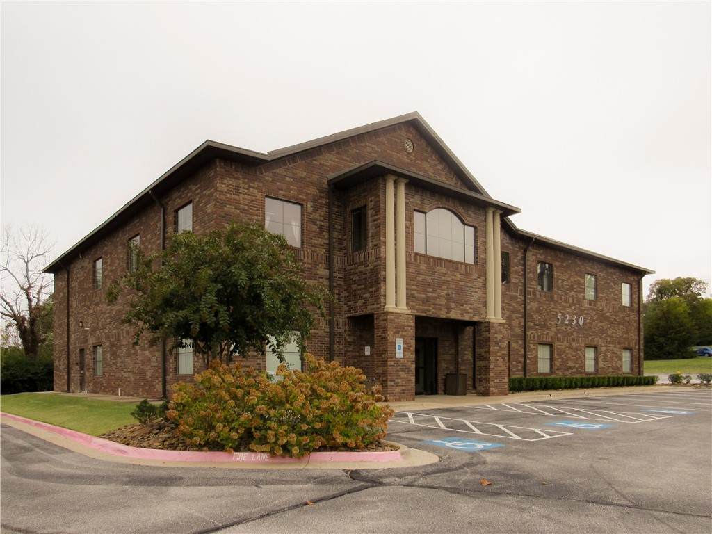 5230 Willow Creek Drive - Photo 1