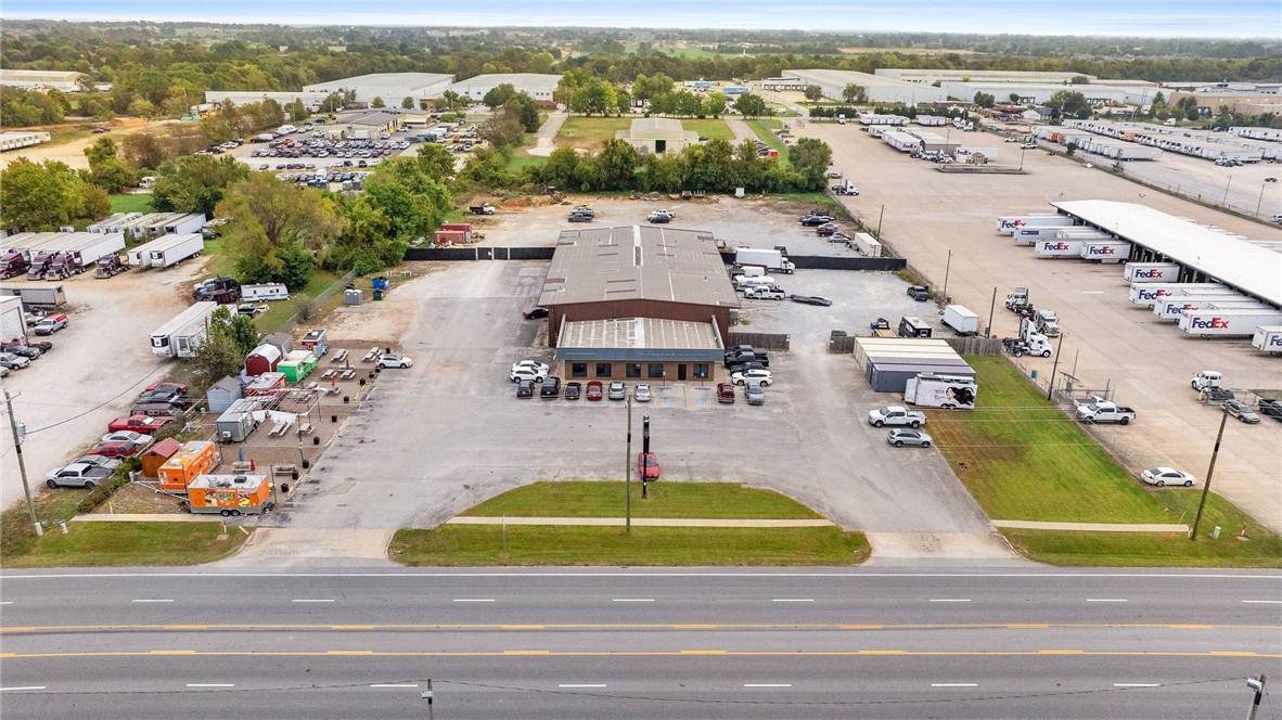 405 Bloomington Street - Photo 1