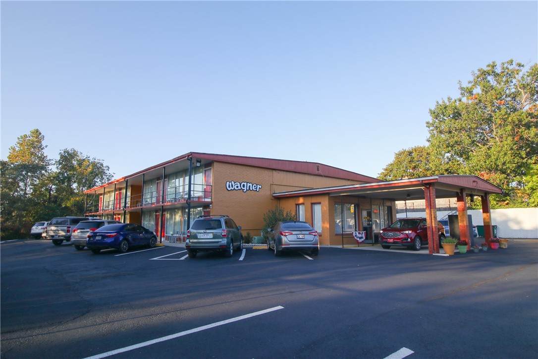 3064 Van Buren - Photo 1