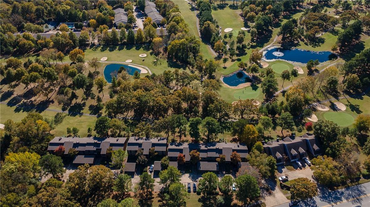 2725 Joyce Boulevard - Photo 1