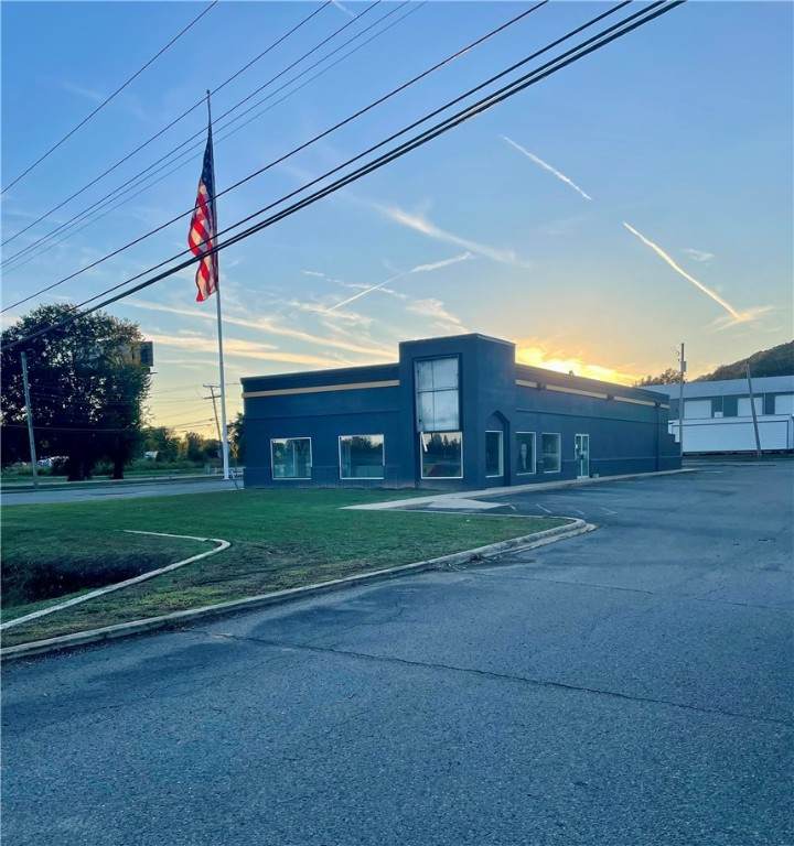 1207 Church - Photo 1