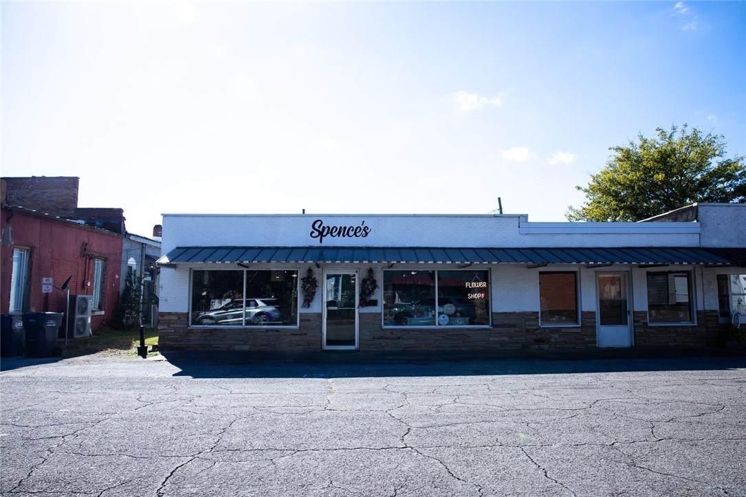 106 1st Street - Photo 1