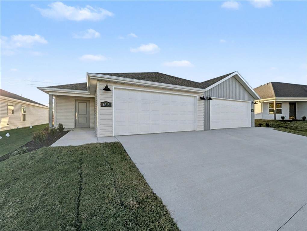 6613 & 6615 Altus Street - Photo 1