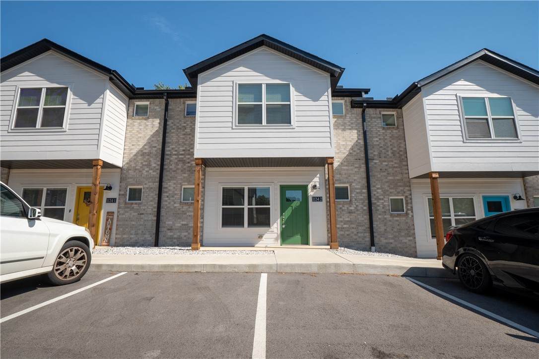 1243 Pink Terrace - Photo 1