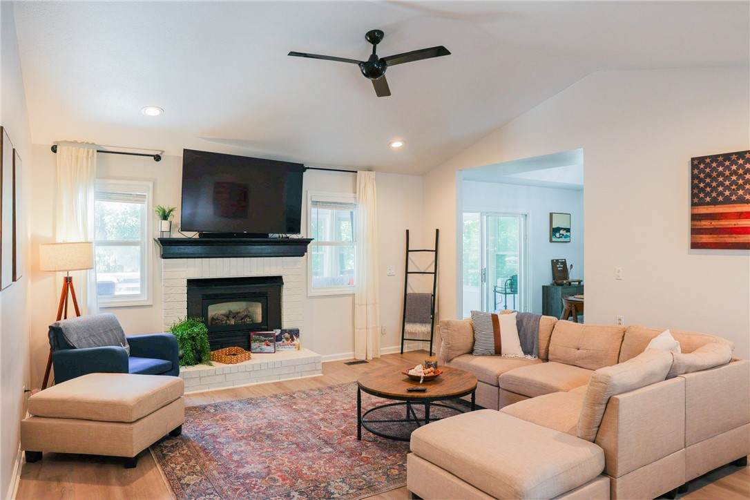 22 Penrith Drive - Photo 1