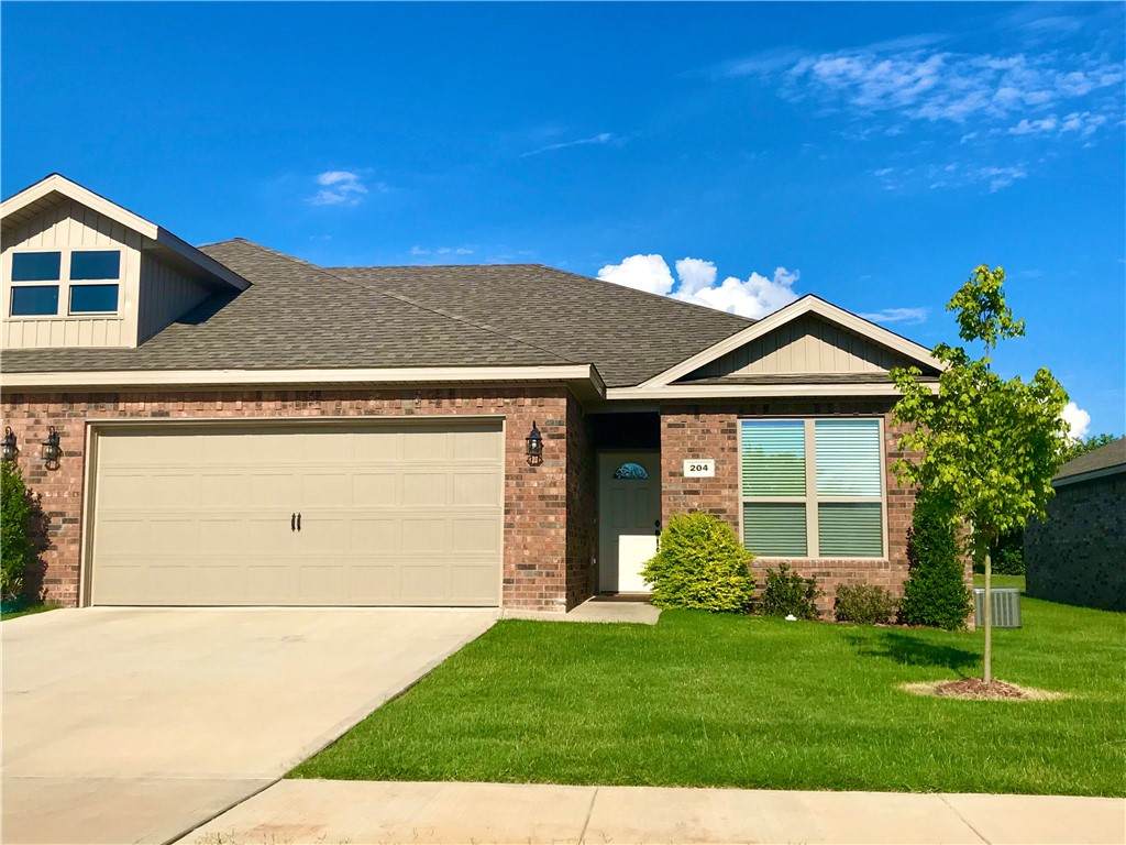 204 Alder Street - Photo 1