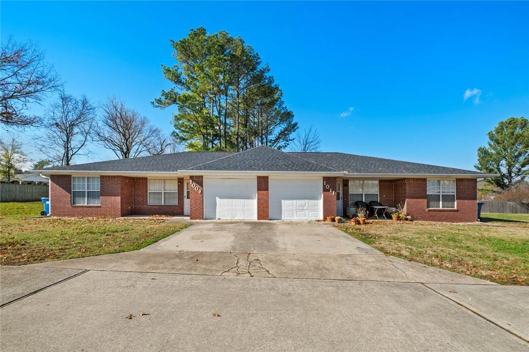 1009/1011 12th Street - Photo 1