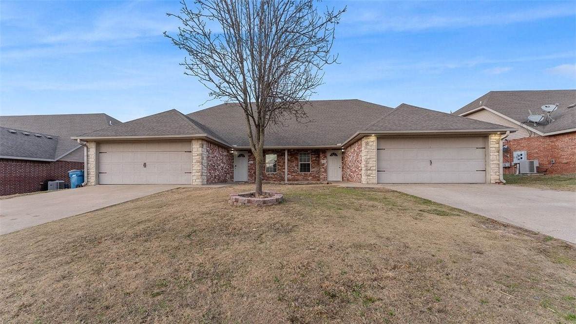 3000 Windrift Avenue - Photo 1