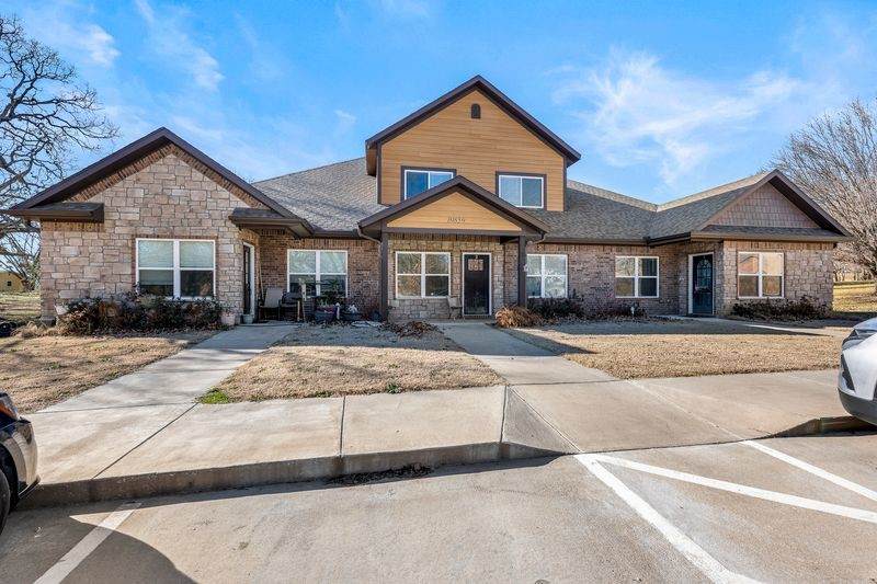 10859 Danny Bryan Road - Photo 1