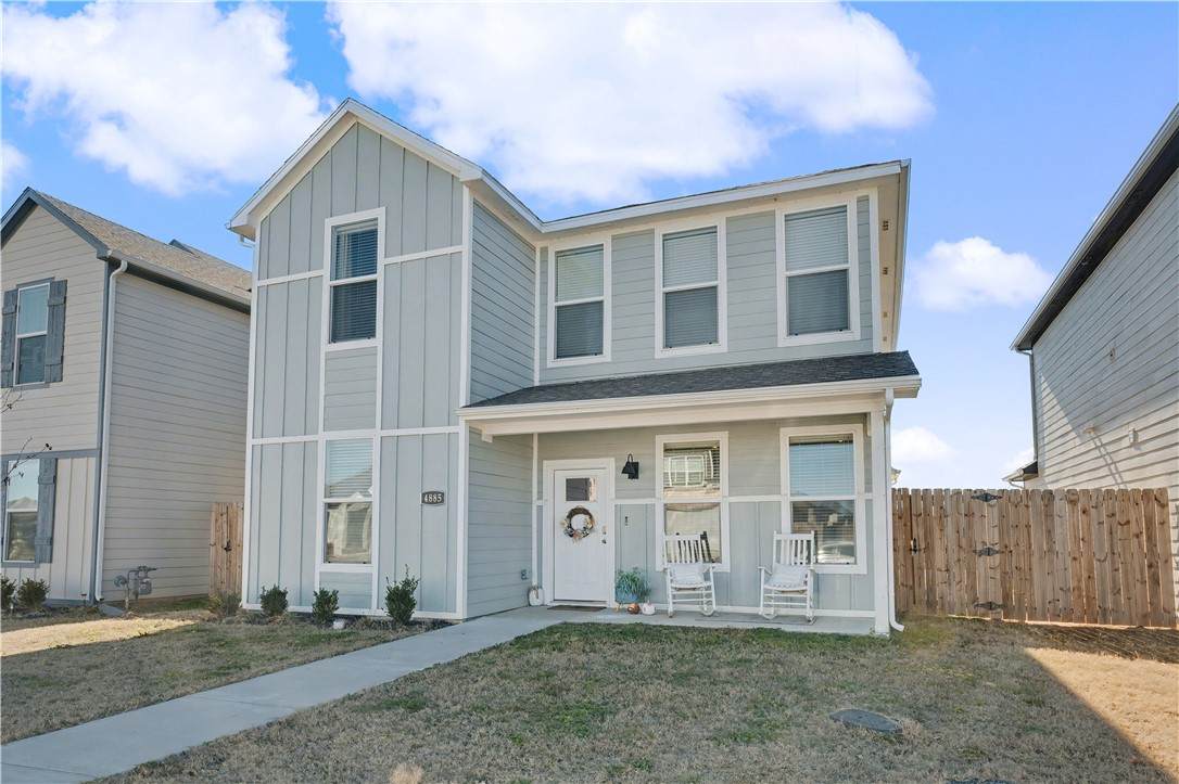 4885 Triangle Street - Photo 1