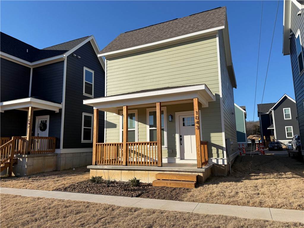 1043 Laramie Heights - Photo 1