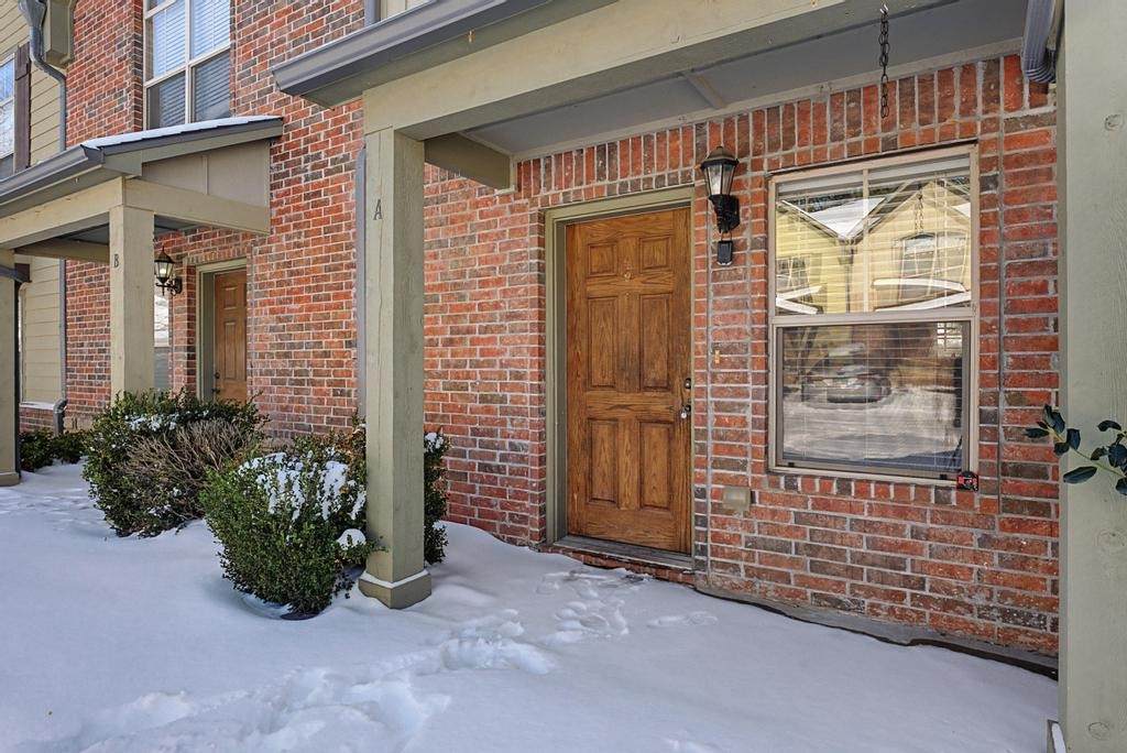 2205 Ellington Drive - Photo 1