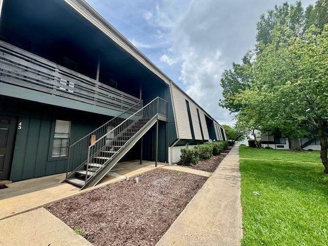 1701 West End Street - Photo 1