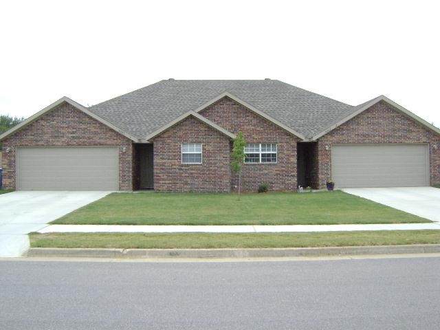 4207 Broadstone Avenue - Photo 1