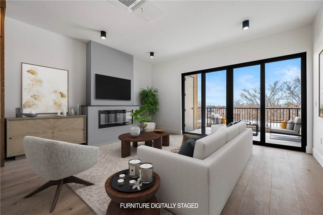 905 4th Street - Photo 1