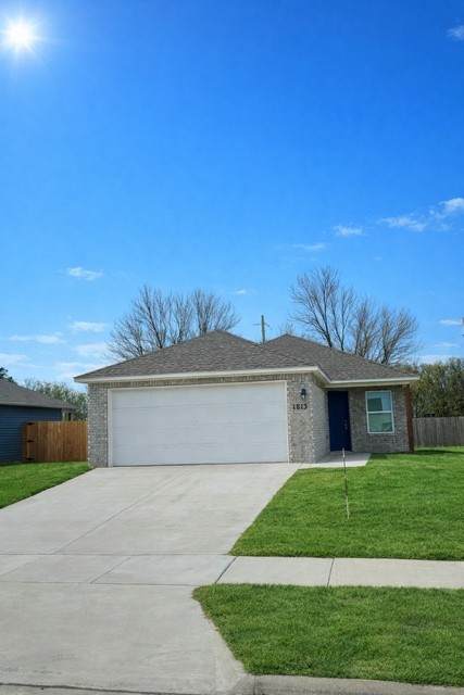 1813 Annette Drive - Photo 1