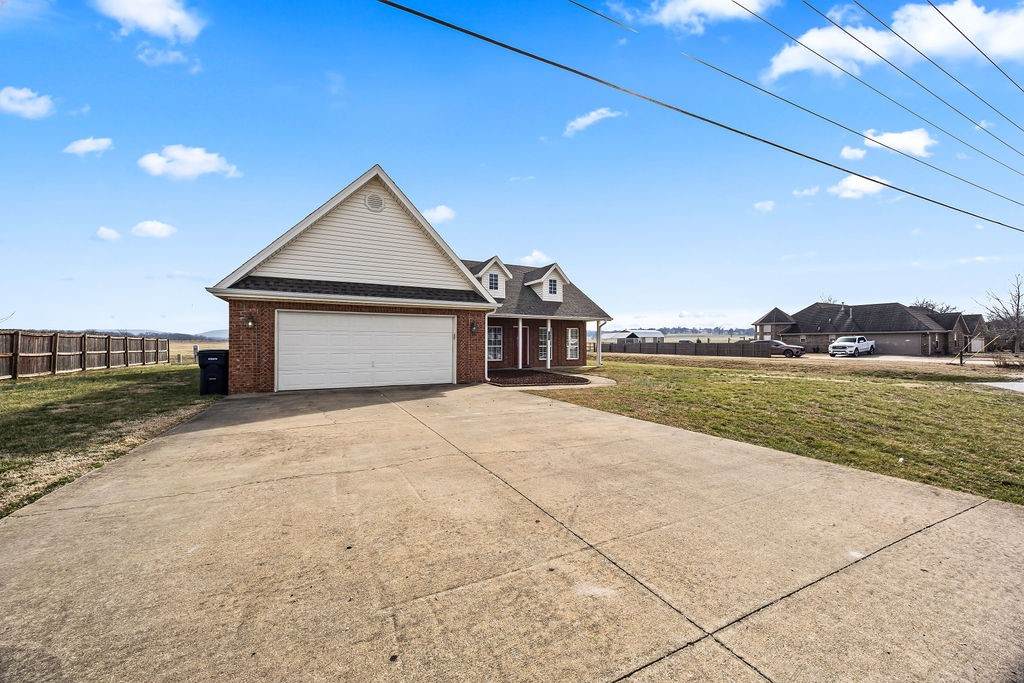 https://bt-photos.global.ssl.fastly.net/arkansas/orig_boomver_1_1337228-2.jpg