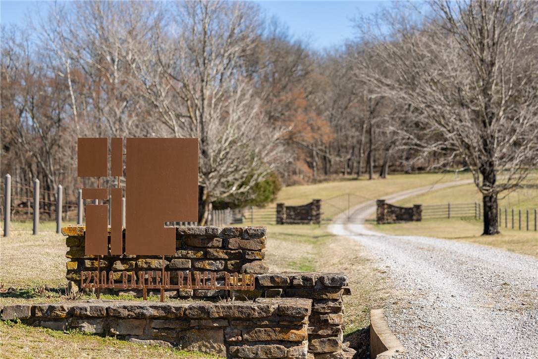 https://bt-photos.global.ssl.fastly.net/arkansas/orig_boomver_1_1337505-2.jpg