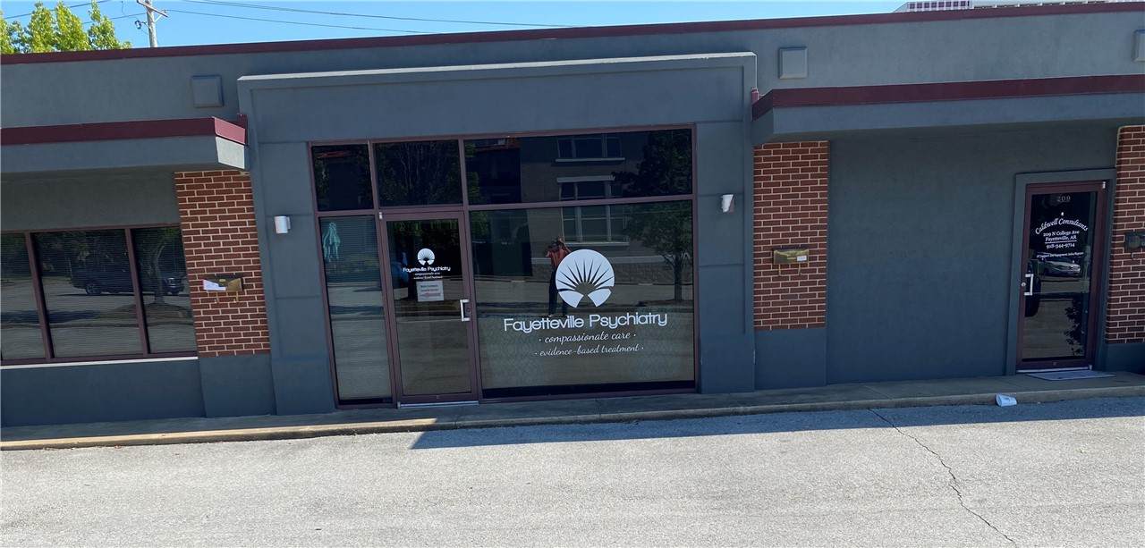 207 College Avenue - Photo 1