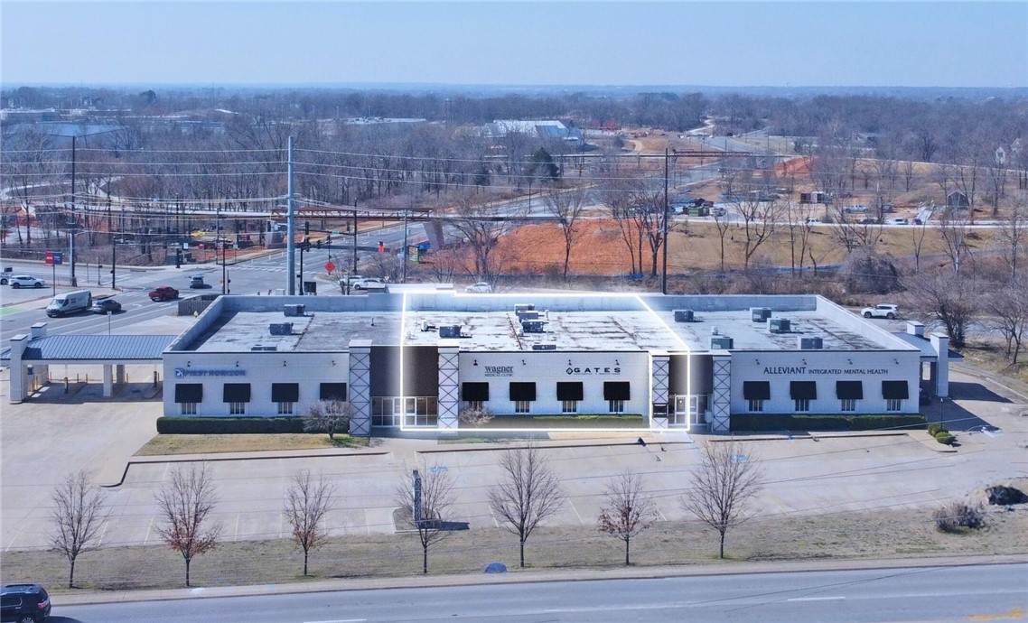 706 Walton Boulevard - Photo 1