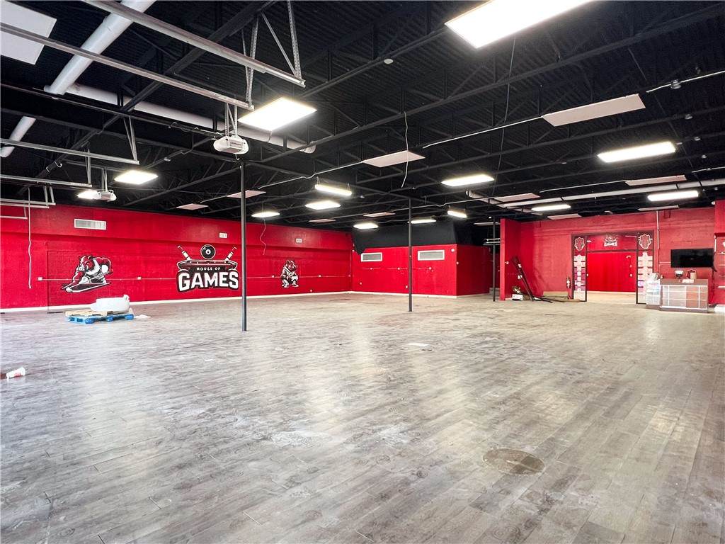 427 College Avenue - Photo 1