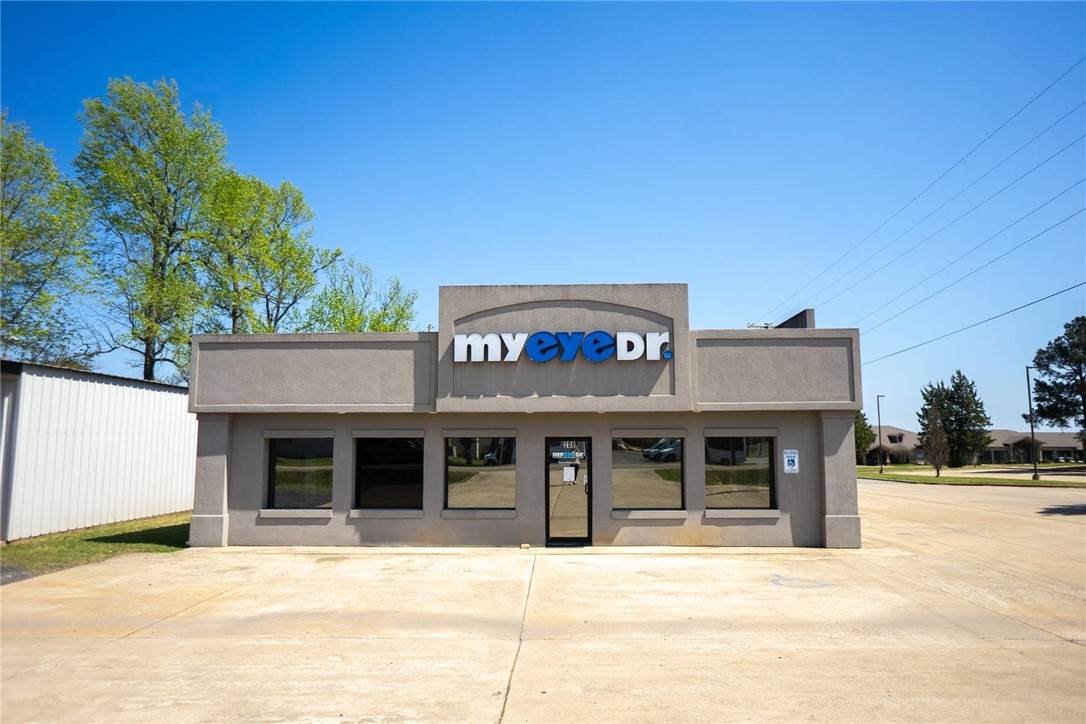208 Morrow Street - Photo 1